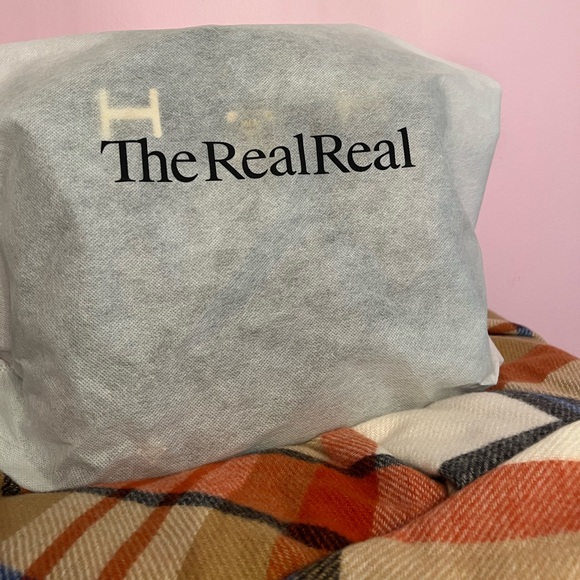 MCM TOP HANDLE BAG AUTHENTIC - Picture 4 of 6